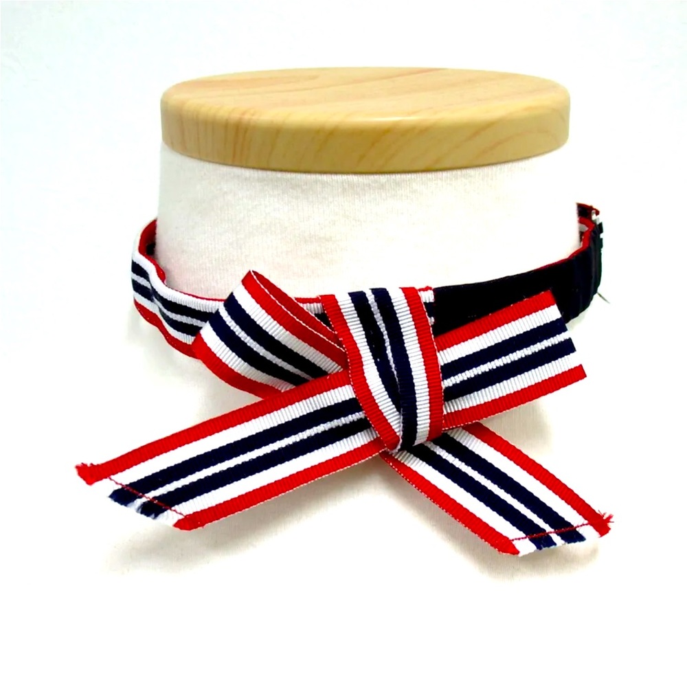 Gucci Red, White, and Blue Striped Bow Choker - Picture 1 of 9
